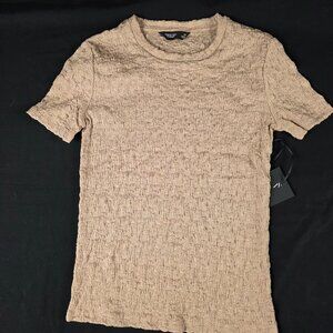 NWT Simply Vera Wang Textured Stretch Tee, Beige